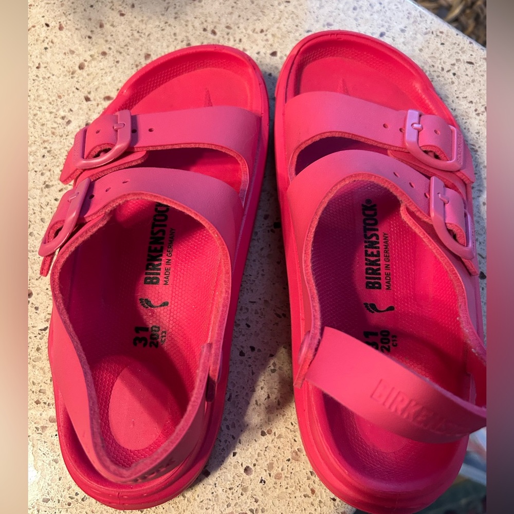 Kids Birkenstock Mogami size 31 or 13 US